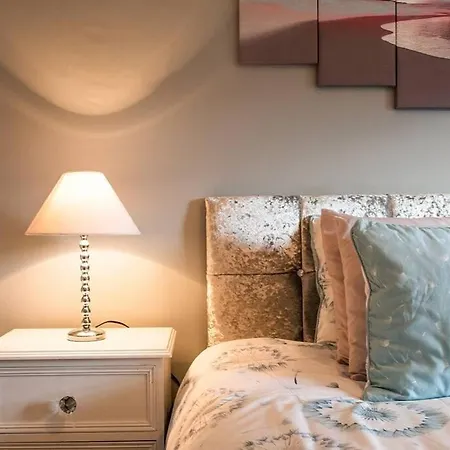Tranquil Luxury Two Bedroom At The Beach Bundoran