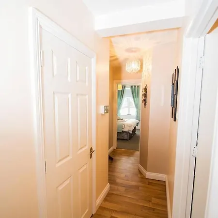 Apartment Tranquil Luxury Two Bedroom At The Beach *