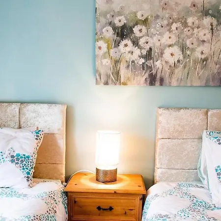 Apartment Tranquil Luxury Two Bedroom At The Beach *